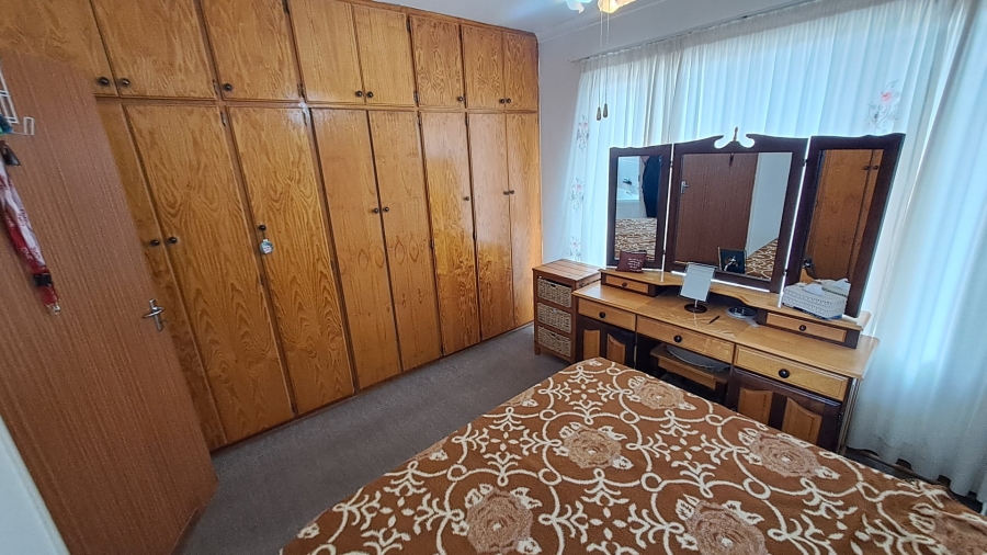 3 Bedroom Property for Sale in Langenhovenpark Free State
